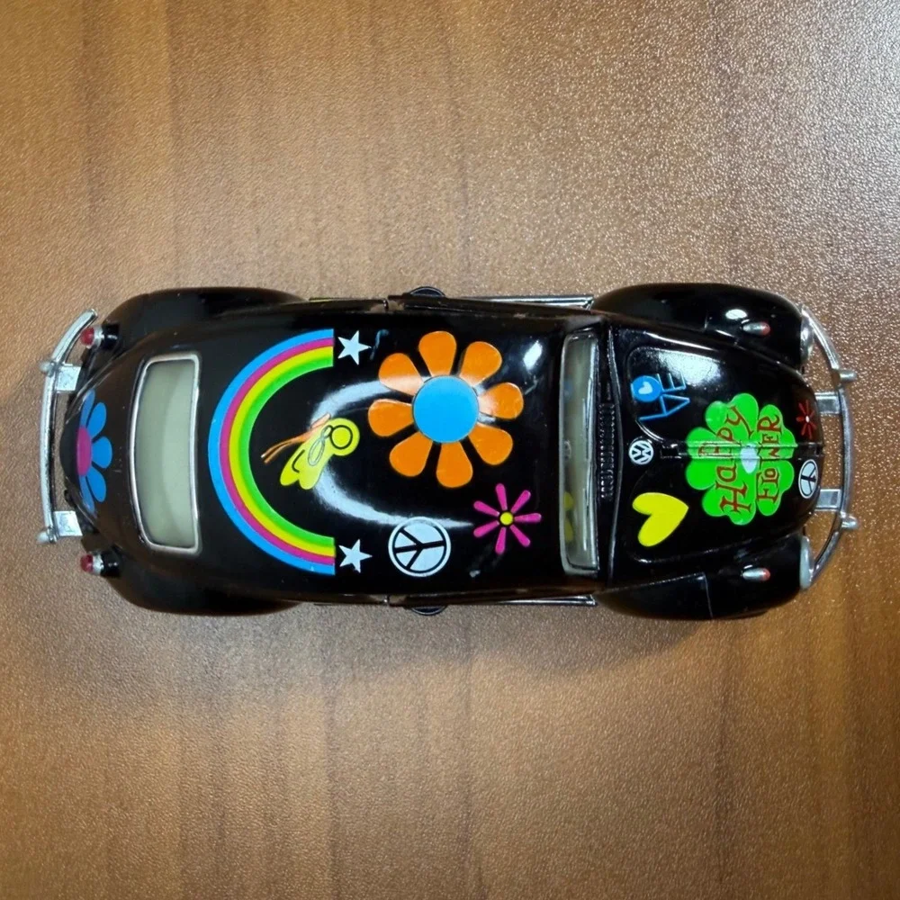 Kinsmart 1967 Volkswagen Beetle 1/32 Diecast Pull Back Black Hippie Car Bug